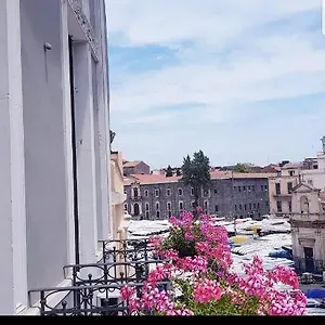 ** Nocleg ze śniadaniem Fera O' Luni Włochy